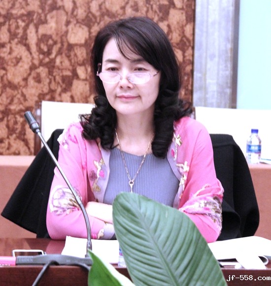 汤苏云